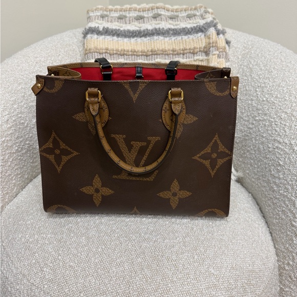 Louis Vuitton Handbags - Louis Vuitton Dark Brown Monogram Tote
